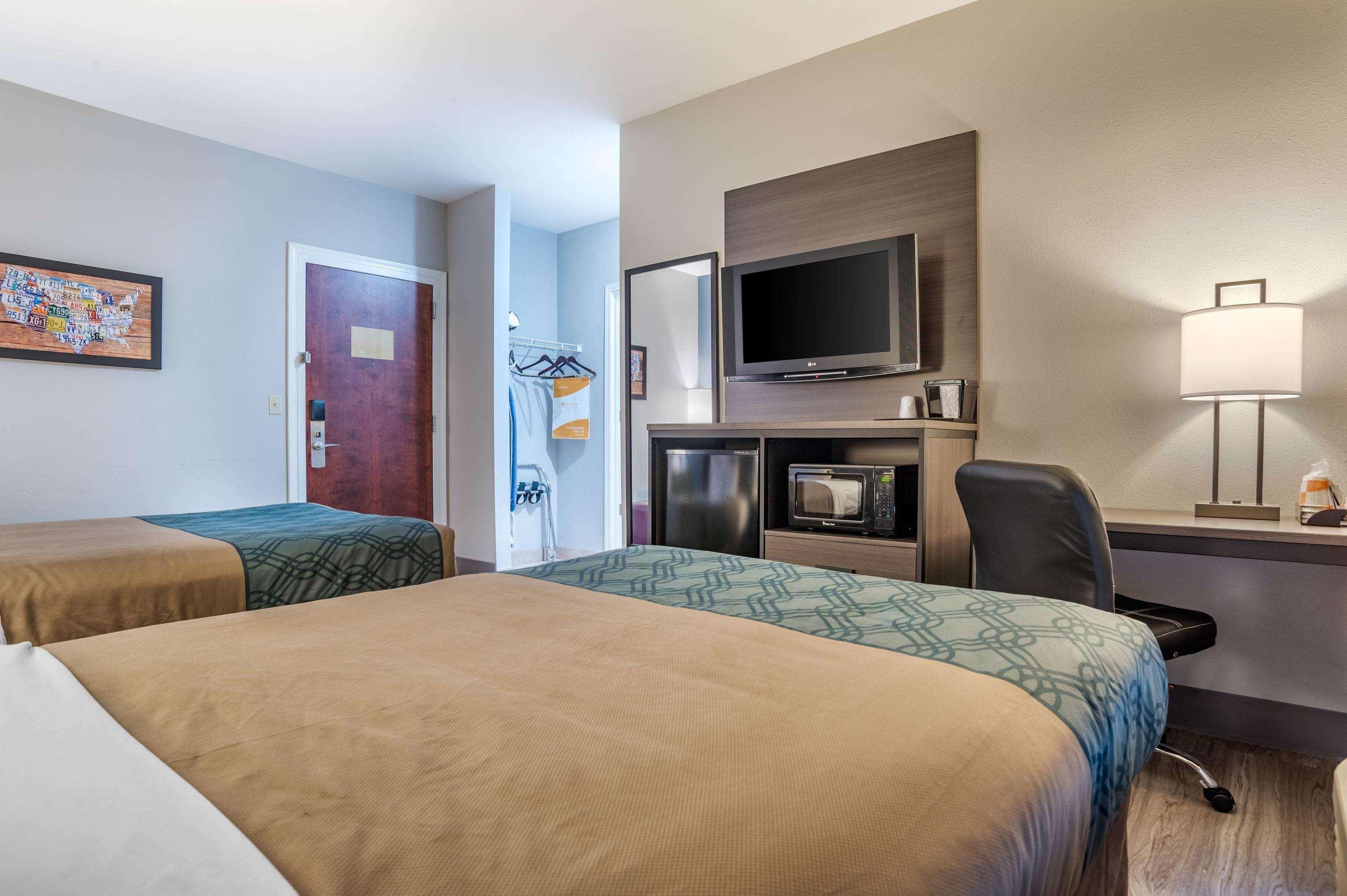 Quality Inn & Suites Demopolis Exteriör bild