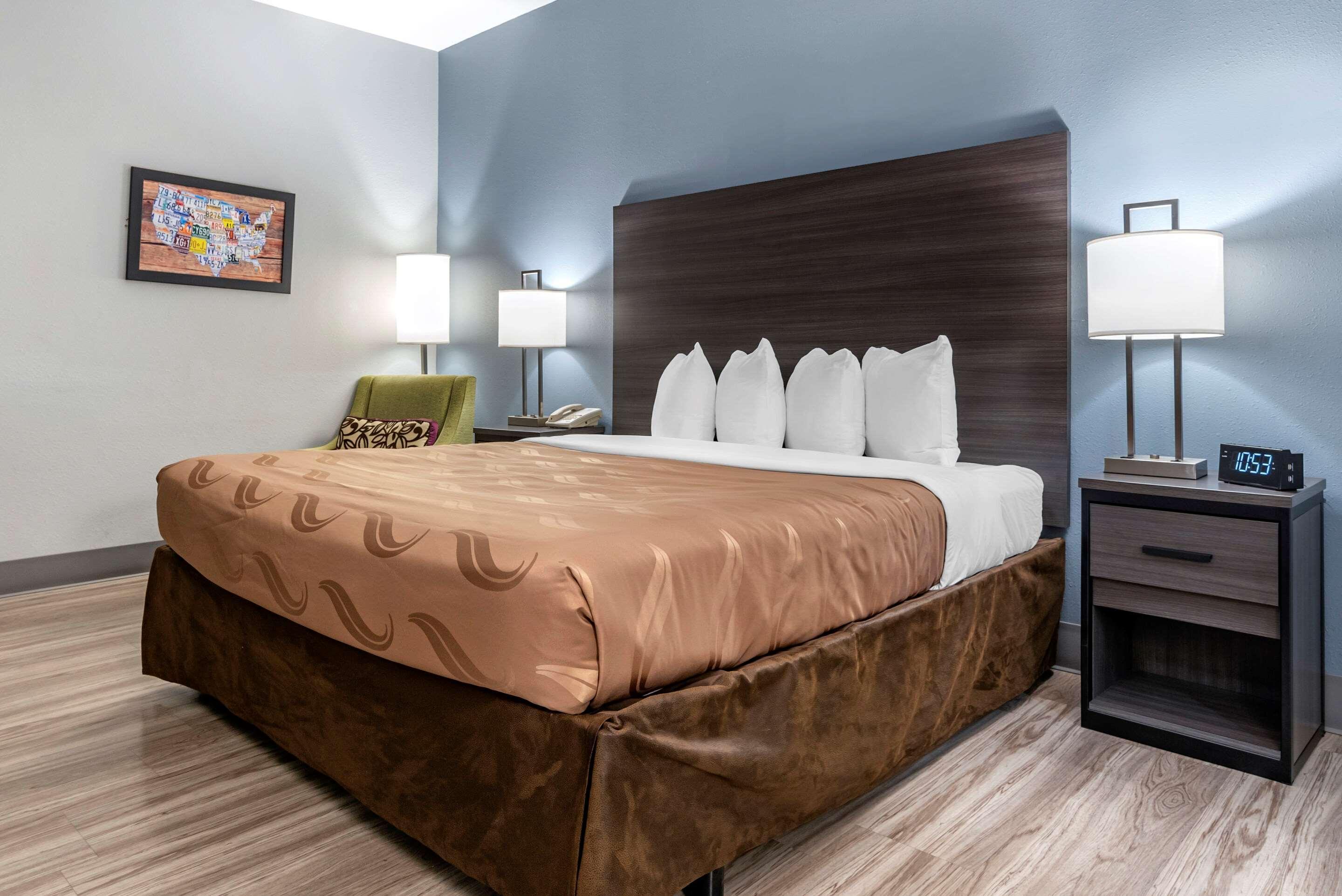 Quality Inn & Suites Demopolis Exteriör bild